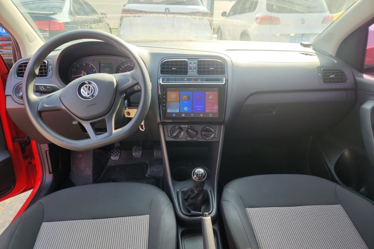 大众 Polo 2018款 1.5L 手动安驾型中控内饰12