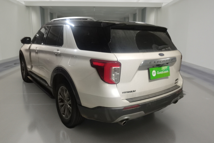 福特 探险者 2020款 EcoBoost 285 四驱风尚版 6座车身外观5