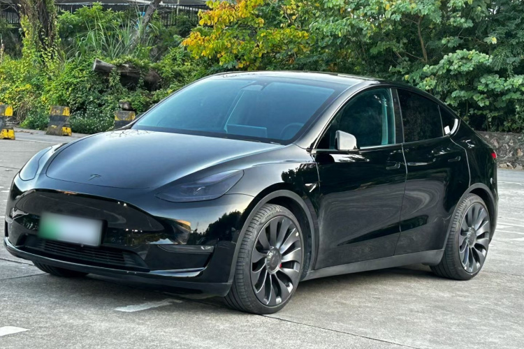 特斯拉 Model Y 2023款 高性能全轮驱动版车身外观6002