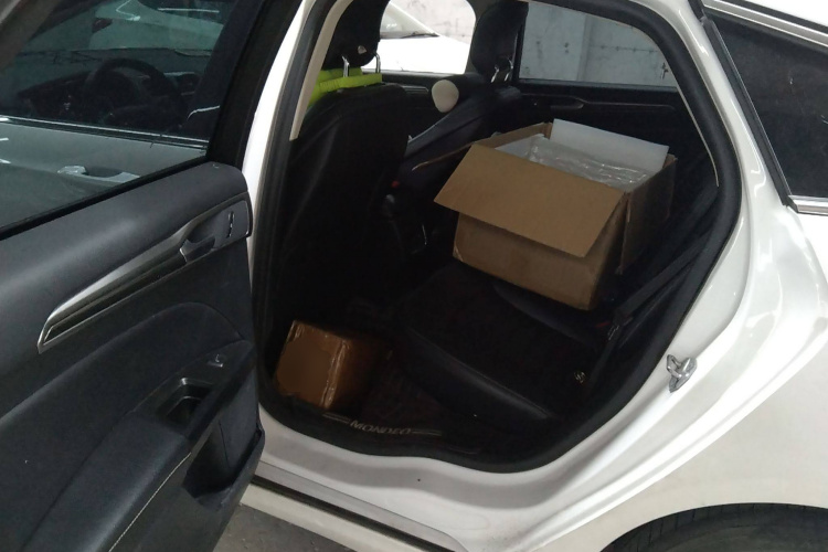 福特 蒙迪欧 2018款 EcoBoost 180 智控时尚型 国V中控内饰21