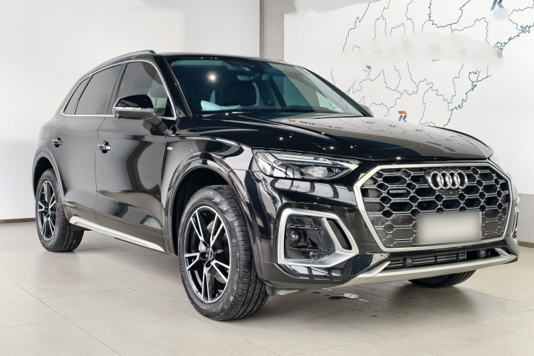 奥迪Q5L 2024款 40 TFSI 时尚动感型车身外观6009