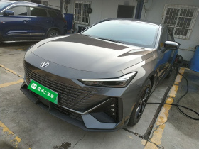 长安UNI-V 智电iDD 2023款  智电iDD 1.5T 113km智趣型