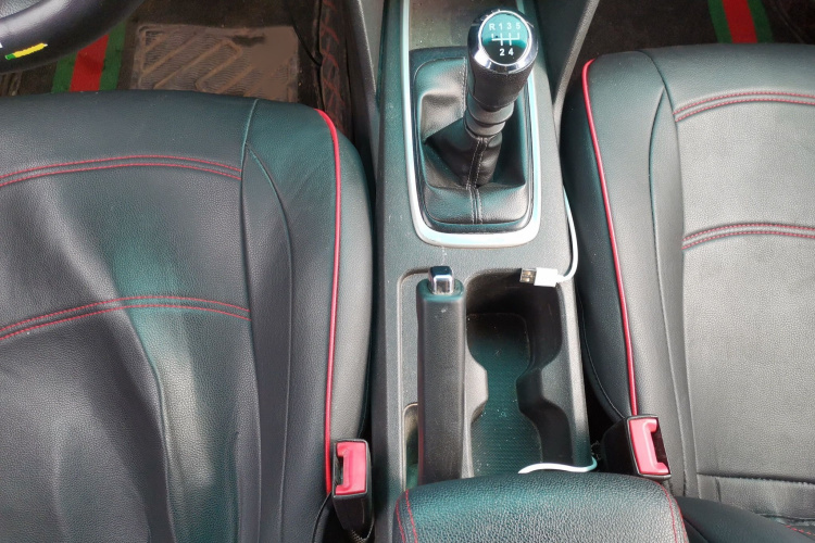 雪佛兰 科沃兹 2016款 1.5L 手动欣享版局部细节18