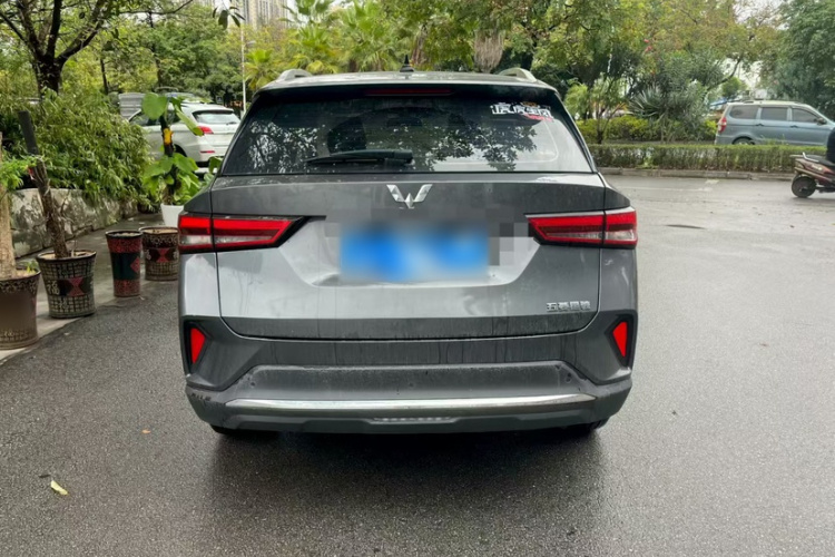 五菱汽车 五菱星驰 2022款 1.5L CVT畅享型车身外观6002