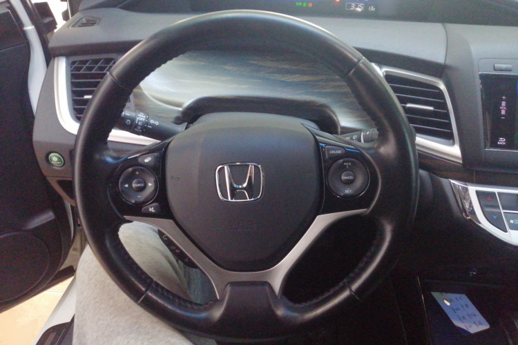 本田 杰德 2017款 210TURBO CVT豪华版 5座中控内饰13