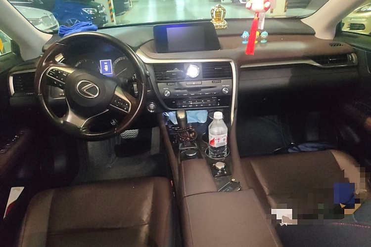 雷克萨斯RX 2016款 300 四驱典雅版 国V中控内饰7002