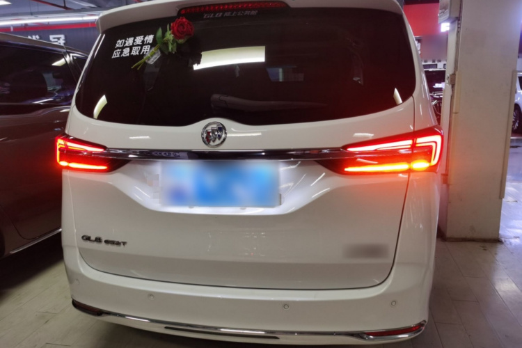 别克GL8 2021款 陆上公务舱 652T 豪华型车身外观6004