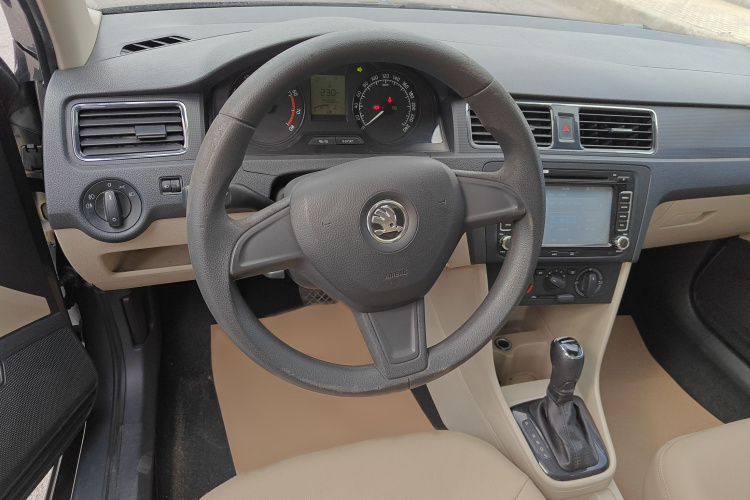 斯柯达 昕锐 2015款 1.6L 自动智选型局部细节13