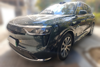 鸿蒙智行 问界M8 2025款 纯电 Max+ 六座长续航版