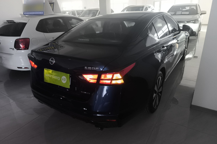 日产 天籁 2019款 2.0L XL Upper 智行版车身外观7