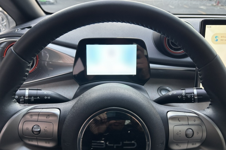 比亚迪 海豚 2021款 405km 时尚版局部细节14