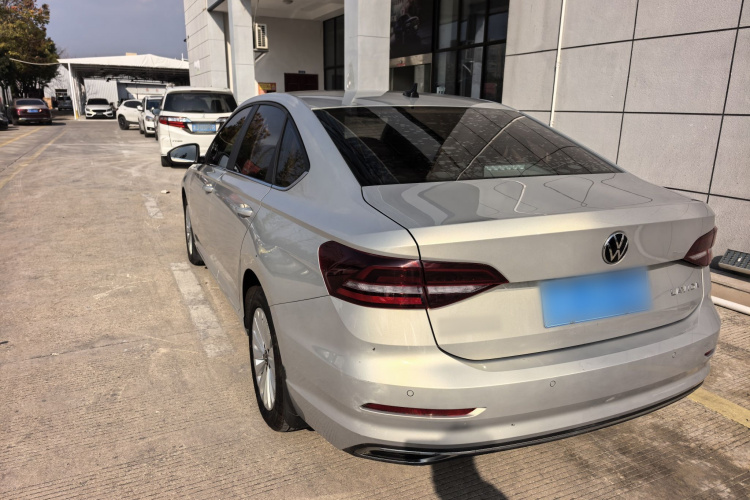 大众 朗逸 2022款 1.5L 自动舒适版车身外观6004