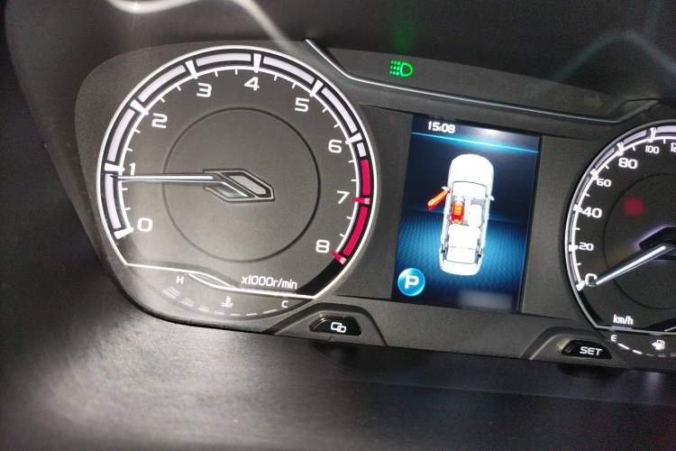 吉利汽车 缤瑞 2021款 1.4T CVT F-运动版局部细节14