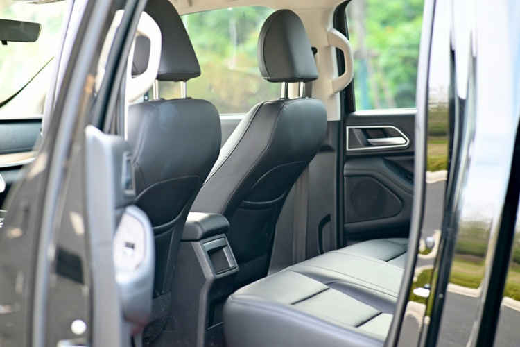 长城 炮 2023款 2.0T商用版自动柴油两驱精英型长箱GW4D20M中控内饰7003