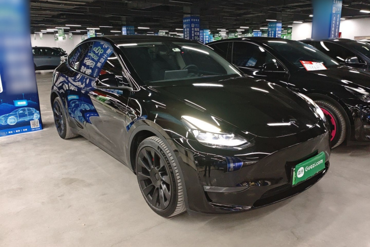 特斯拉 Model Y 2021款 长续航全轮驱动版车身外观6002