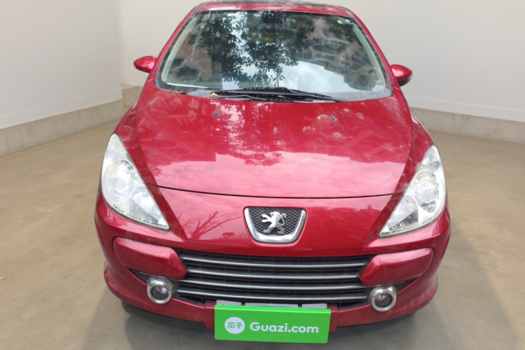 标致307 2013款 两厢 1.6L 手动舒适版车身外观2