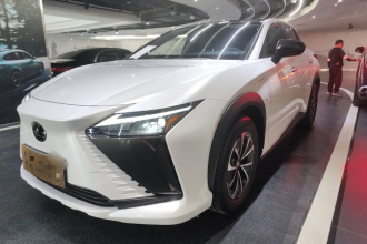 雷克萨斯RZ 2023款 450e 四驱纵享版