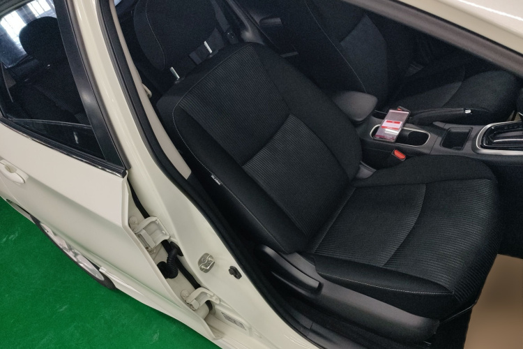 日产 骐达TIIDA 2021款 1.6L CVT酷动版局部细节41