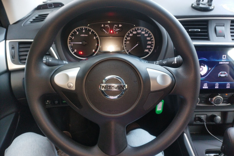 日产 轩逸 2022款 经典 1.6XE CVT舒适版局部细节13