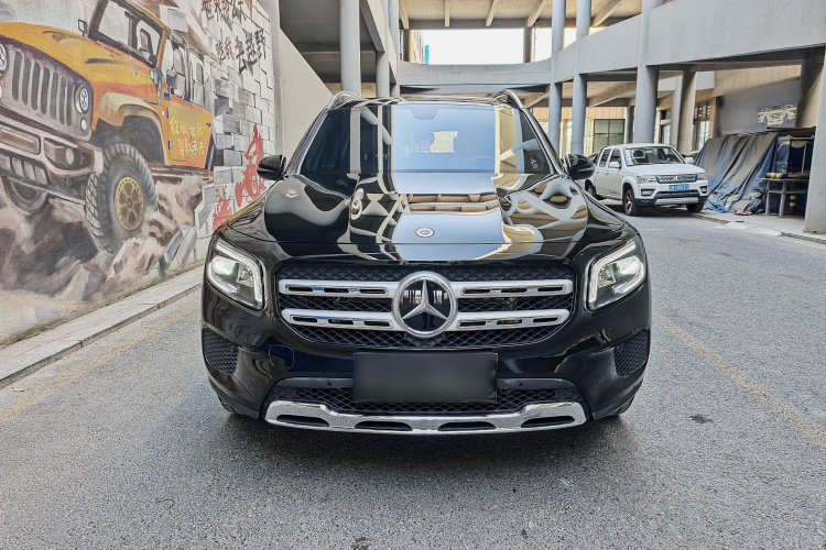 奔驰GLB 2021款 GLB 200 动感型车身外观6001