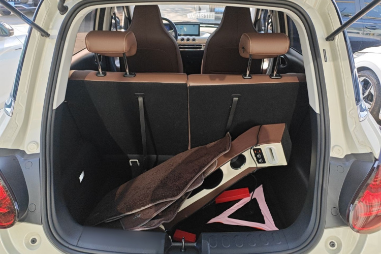 五菱汽车 五菱缤果 2024款 333km 悦享款局部细节23