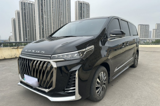 上汽大通MAXUS 大通G20 2023款 PLUS 2.0T 汽油自动豪华版