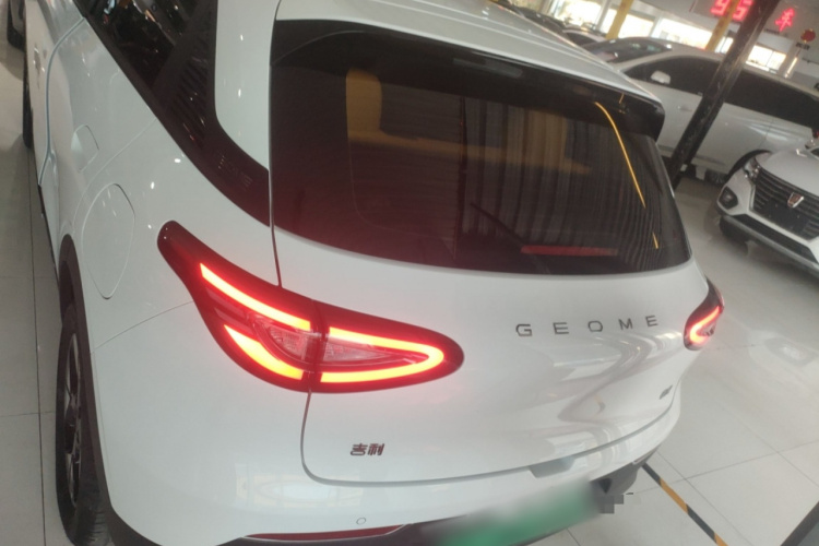 吉利银河 星愿 2025款 UP 410km 探索版车身外观6