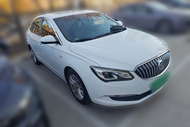 别克 英朗 2015款 15N 自动豪华型车身外观3