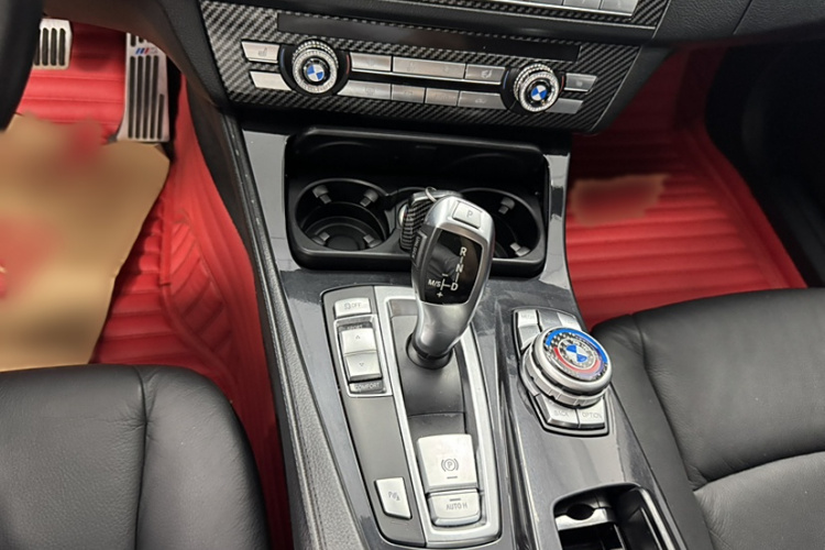 宝马5系 2013款 520Li 典雅型中控内饰7003