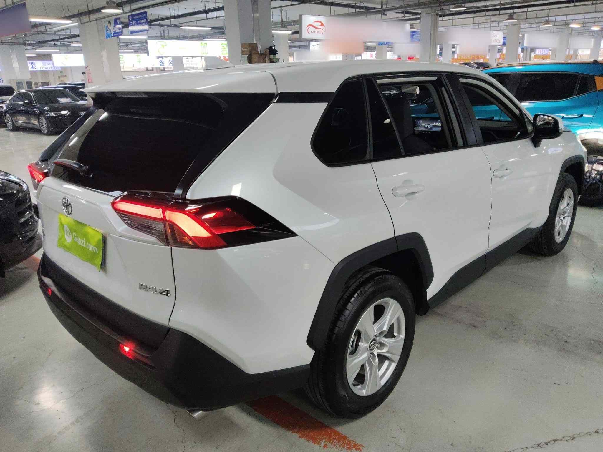 丰田 RAV4荣放 2023款 2.0L CVT两驱都市版(5)