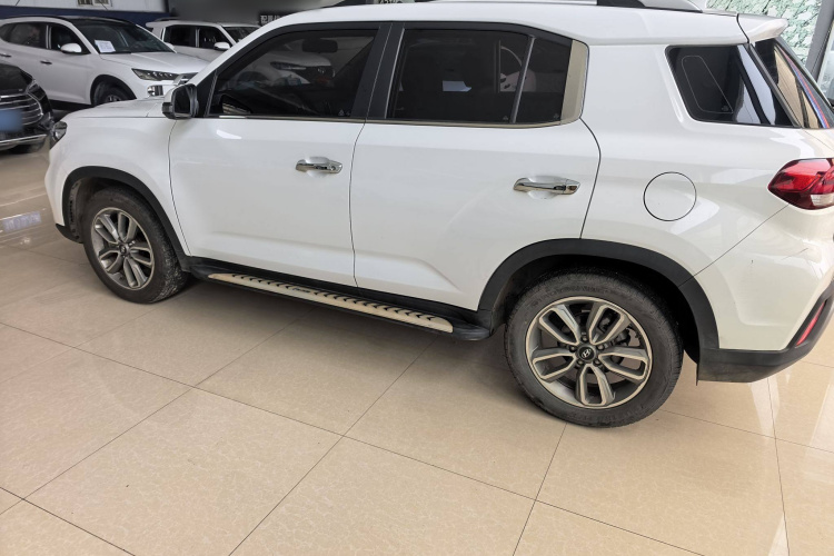 北京现代ix35 2020款 2.0L 自动两驱智勇·畅享版车身外观6004