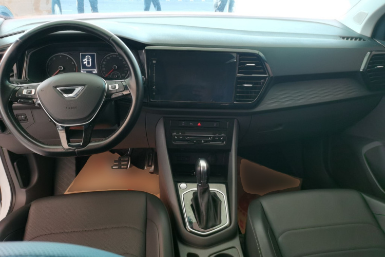 捷达VS7 2020款 1.4T 自动荣耀型中控内饰12