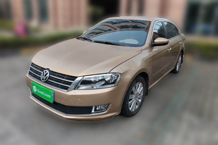 大众 朗逸 2013款 1.6L 手动舒适版车身外观1