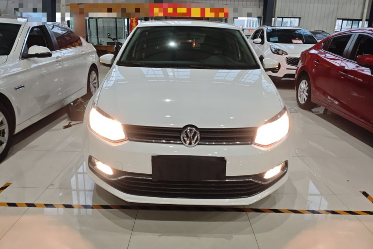 大众 Polo 2016款 1.6L 自动舒适型车身外观2