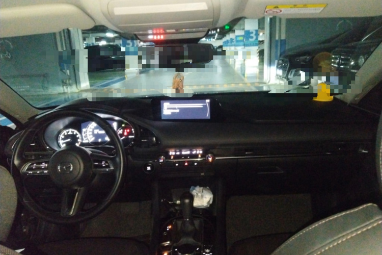 马自达3 昂克赛拉 2020款 2.0L 自动质雅版中控内饰12