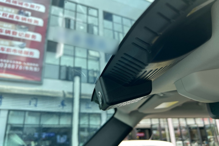 路虎卫士 2023款 90 3.0T P400 XS局部细节9001