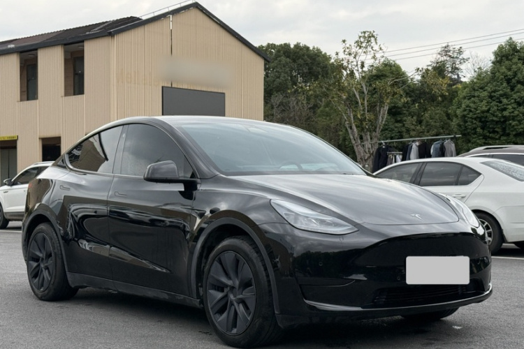 特斯拉 Model Y 2023款 后轮驱动版车身外观6001