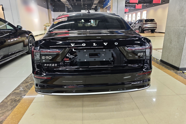沃尔沃S90 2026款 B5 智远豪华版车身外观6005