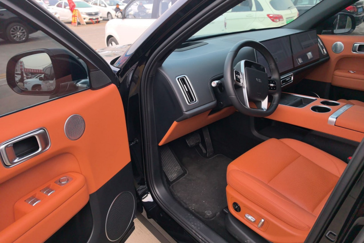 理想汽车 理想L6 2025款 Pro 智能焕新版中控内饰20