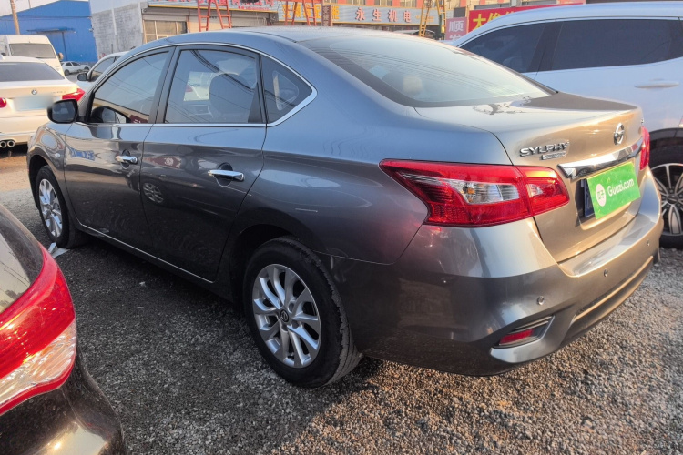 日产 轩逸 2022款 经典 1.6XL CVT豪华版车身外观4