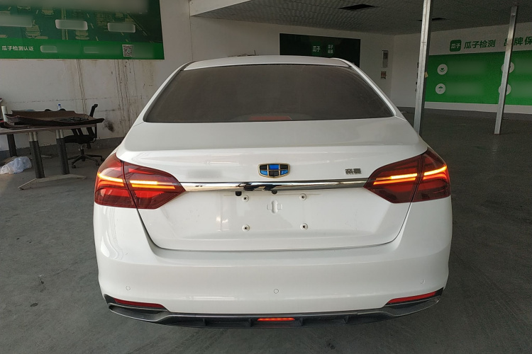 吉利汽车 帝豪 2018款 1.5L CVT向上互联版车身外观6