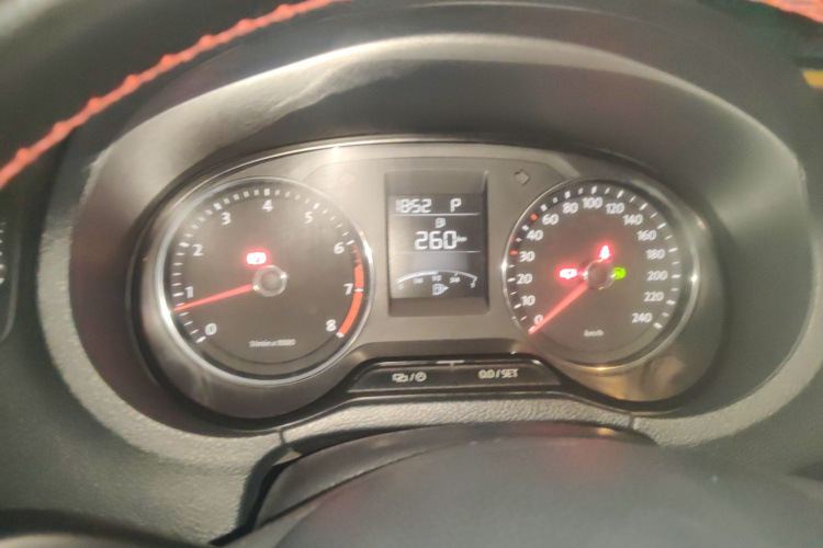 大众 Polo 2014款 1.4L 自动舒适版局部细节14