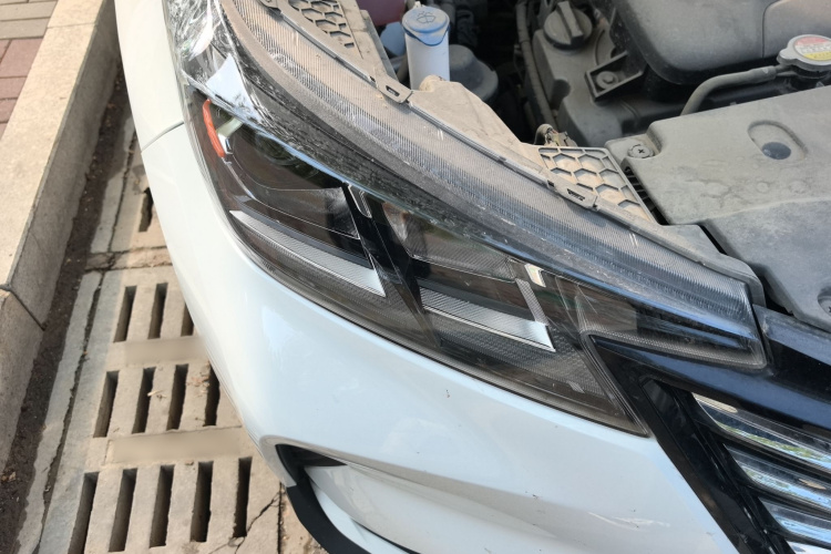 长安CS15 2021款 1.5L 自动进取型车身外观6006