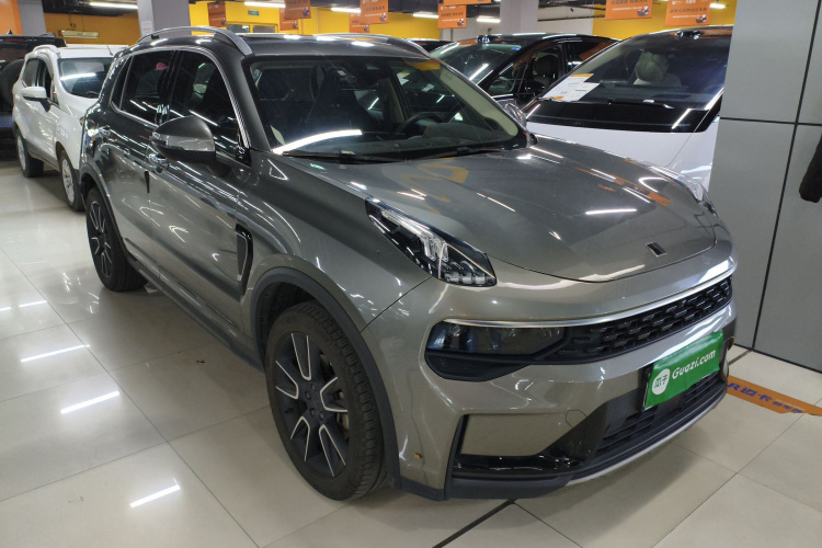 领克01 2021款 2.0TD 两驱型Pro车身外观3