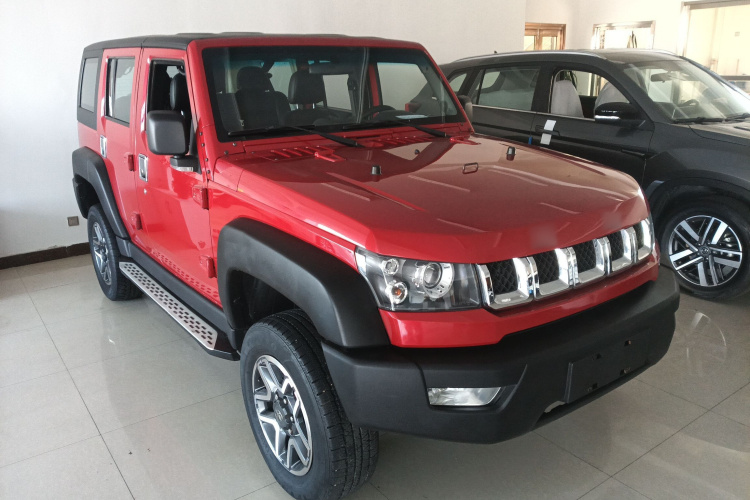 北京BJ40 2016款 40L 2.3T 自动四驱尊享版车身外观6002