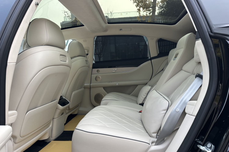 鸿蒙智行 享界S9 2024款 纯电 Max 后驱长航版中控内饰7005