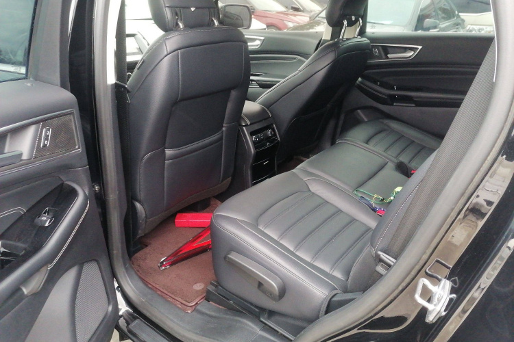 福特 锐界 2018款 EcoBoost 245 两驱豪锐型 7座 国V中控内饰7004