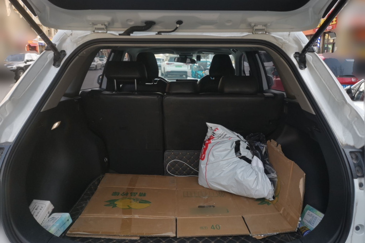 丰田 锋兰达 2022款 2.0L CVT领先版中控内饰23