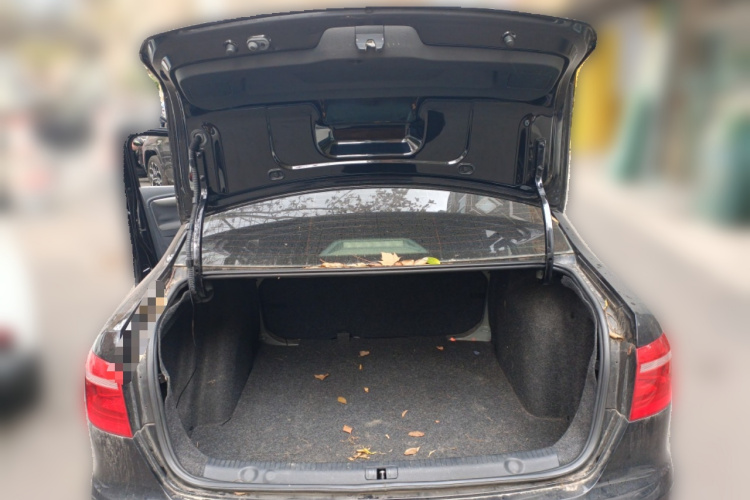 大众 朗逸 2013款 1.6L 手动风尚版中控内饰23