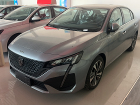 标致408 2022款 1.6T 追光版